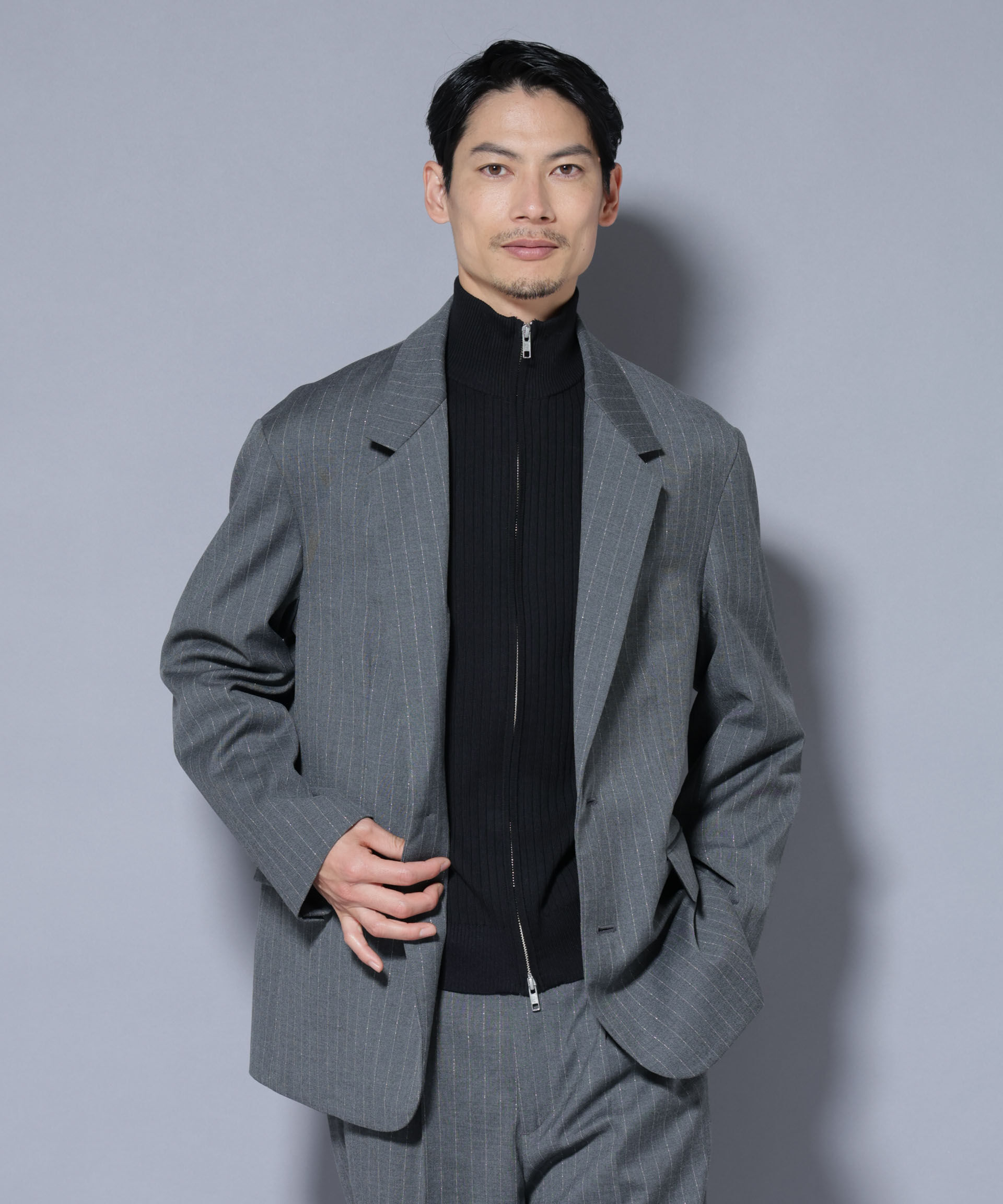 nano･universe「DELEGANTEｴｱﾘｰｻｷｿﾆｰ ｸﾞﾘｯﾀｰｽﾄﾗｲﾌﾟﾃｰﾗｰﾄﾞｼﾞｬ」|テーラードジャケット|