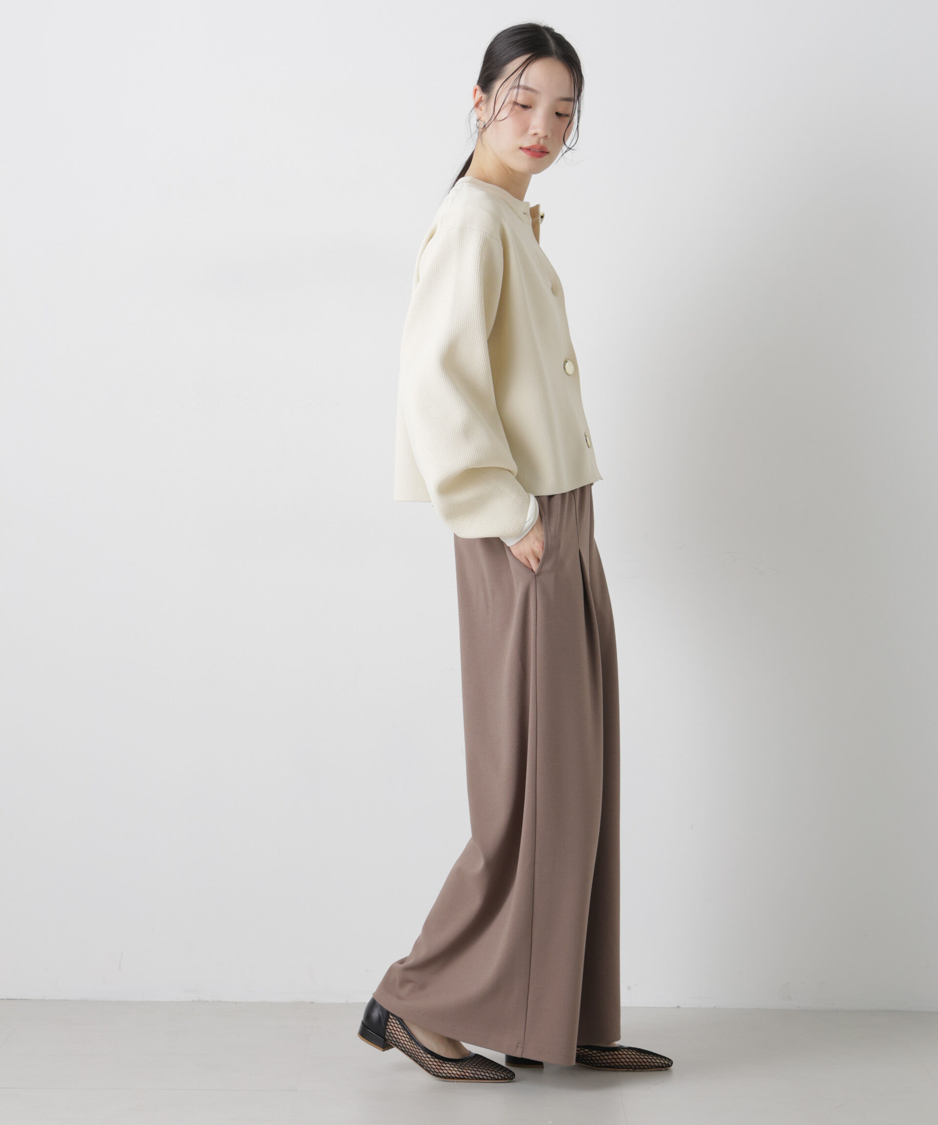 nano･universe「タックワイドカットジョーゼットパンツ」|チノ|