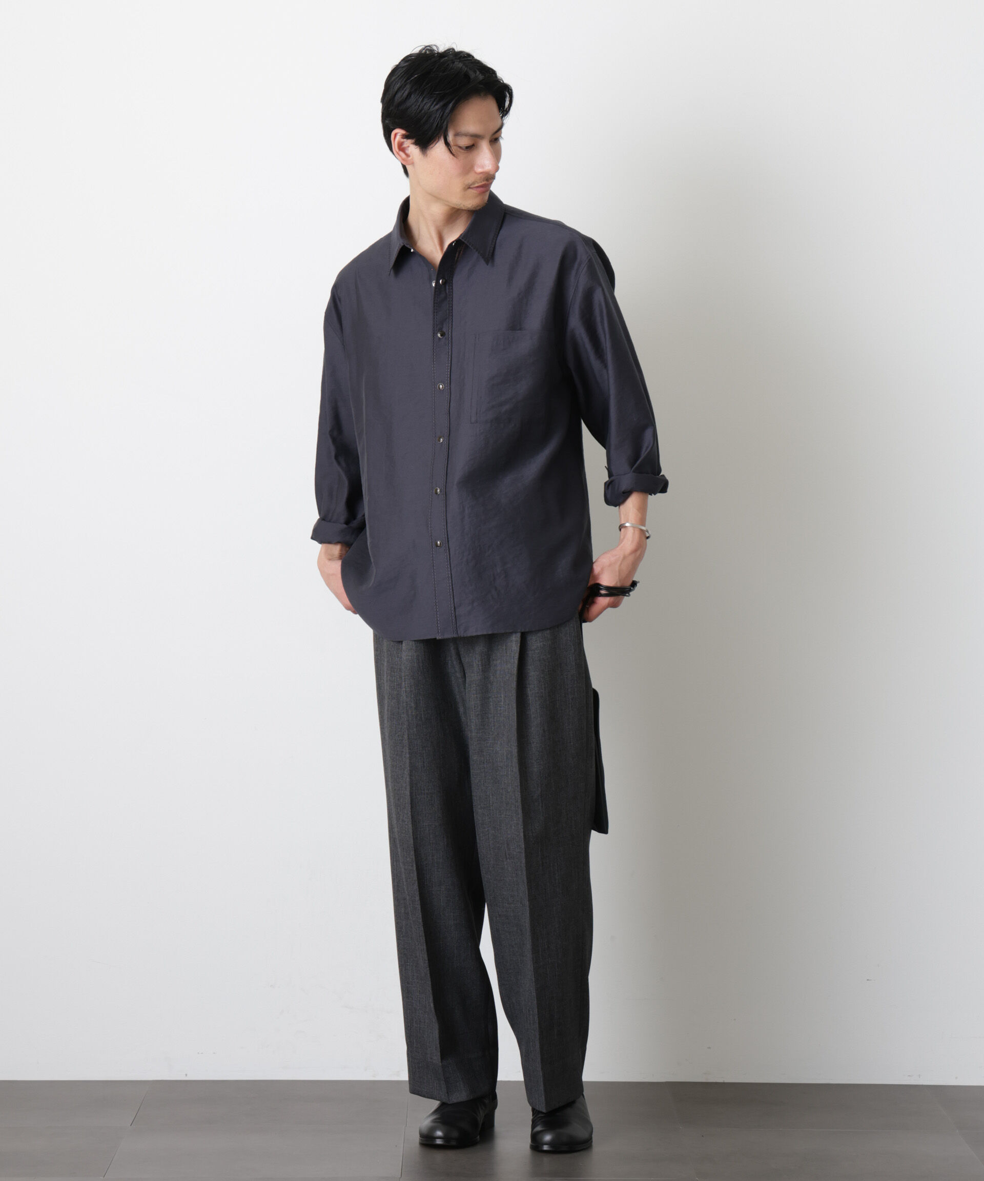 nano･universe「エンブロイダリーシルキーシャツ」|シャツ・ブラウス|