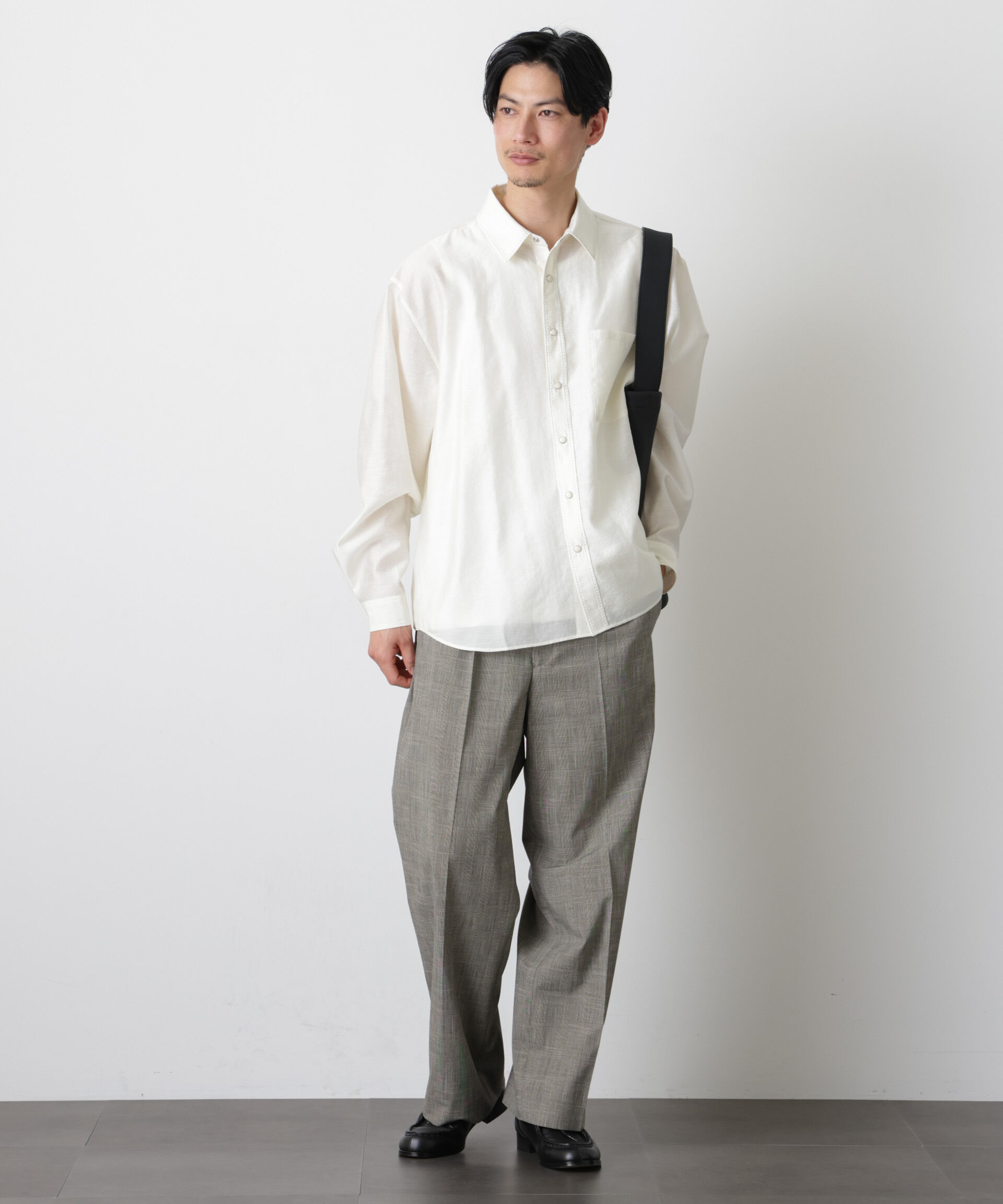 nano･universe「エンブロイダリーシルキーシャツ」|シャツ・ブラウス|