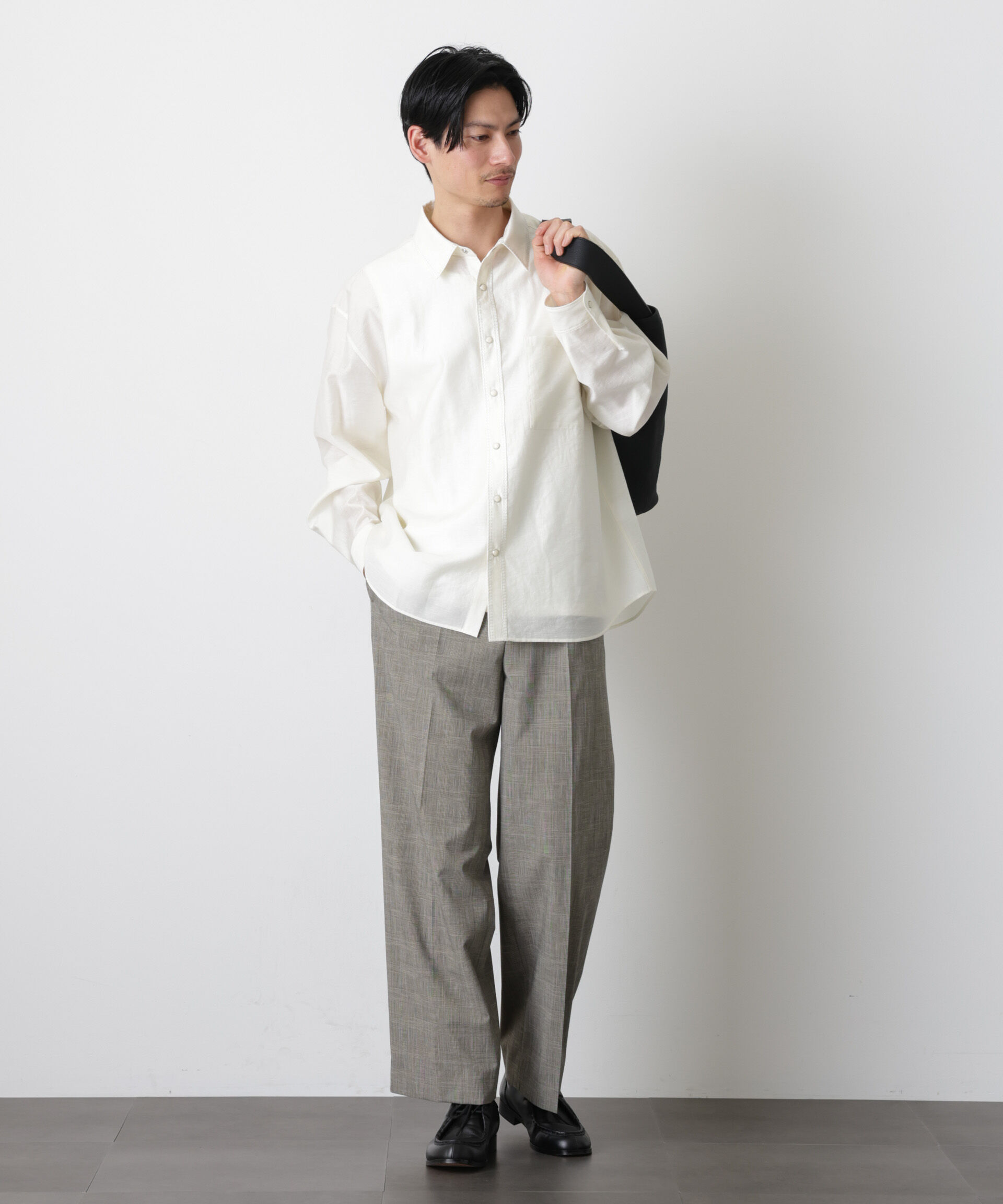 nano･universe「エンブロイダリーシルキーシャツ」|シャツ・ブラウス|