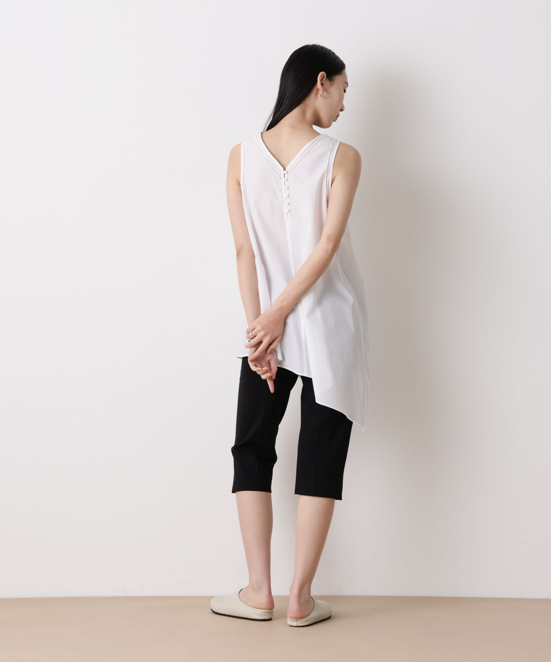 nano･universe「「STEVELOUR」フラワー刺繍アシメタンクトップ」|シャツ・ブラウス|