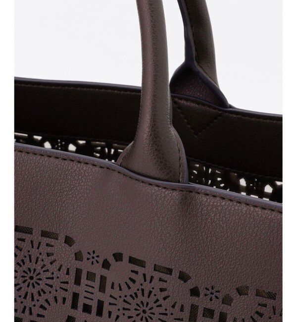 自由区「【カタログ掲載・巾着袋付き・A4サイズ収納可】パンチングレース トート」|トートバッグ|