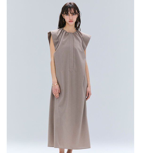 BEIGE,「【洗える/接触冷感/速乾/UVケア対応】BATEAU / フレンチスリーブAラインタックワンピース」|ワンピース|Taupe