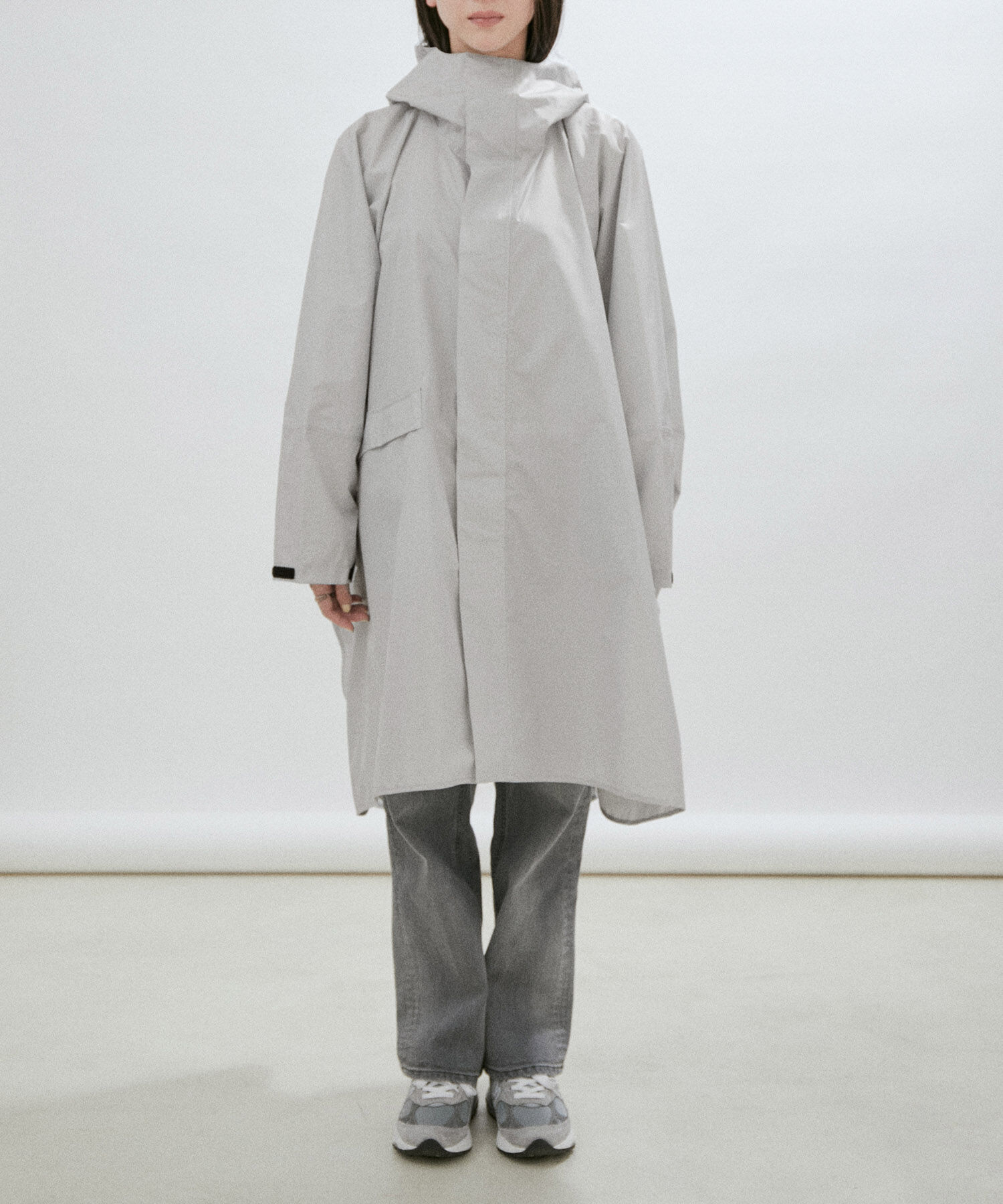 SALON adam et rope'「【雑誌掲載】【KiU for SALON】[ポーチ付き]別注レインポンチョ」|レインコート|