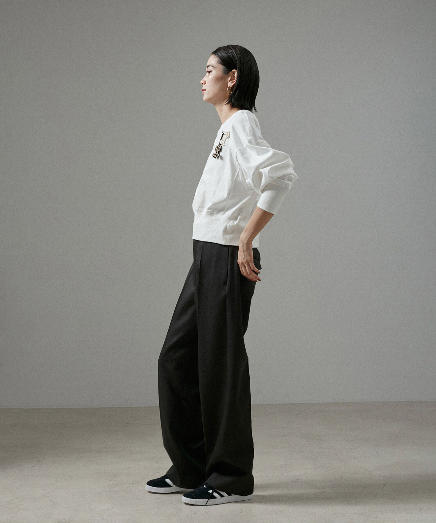 SALON adam et rope'「VISTO WOOL GABA ストレートワイドパンツ」|スラックス|