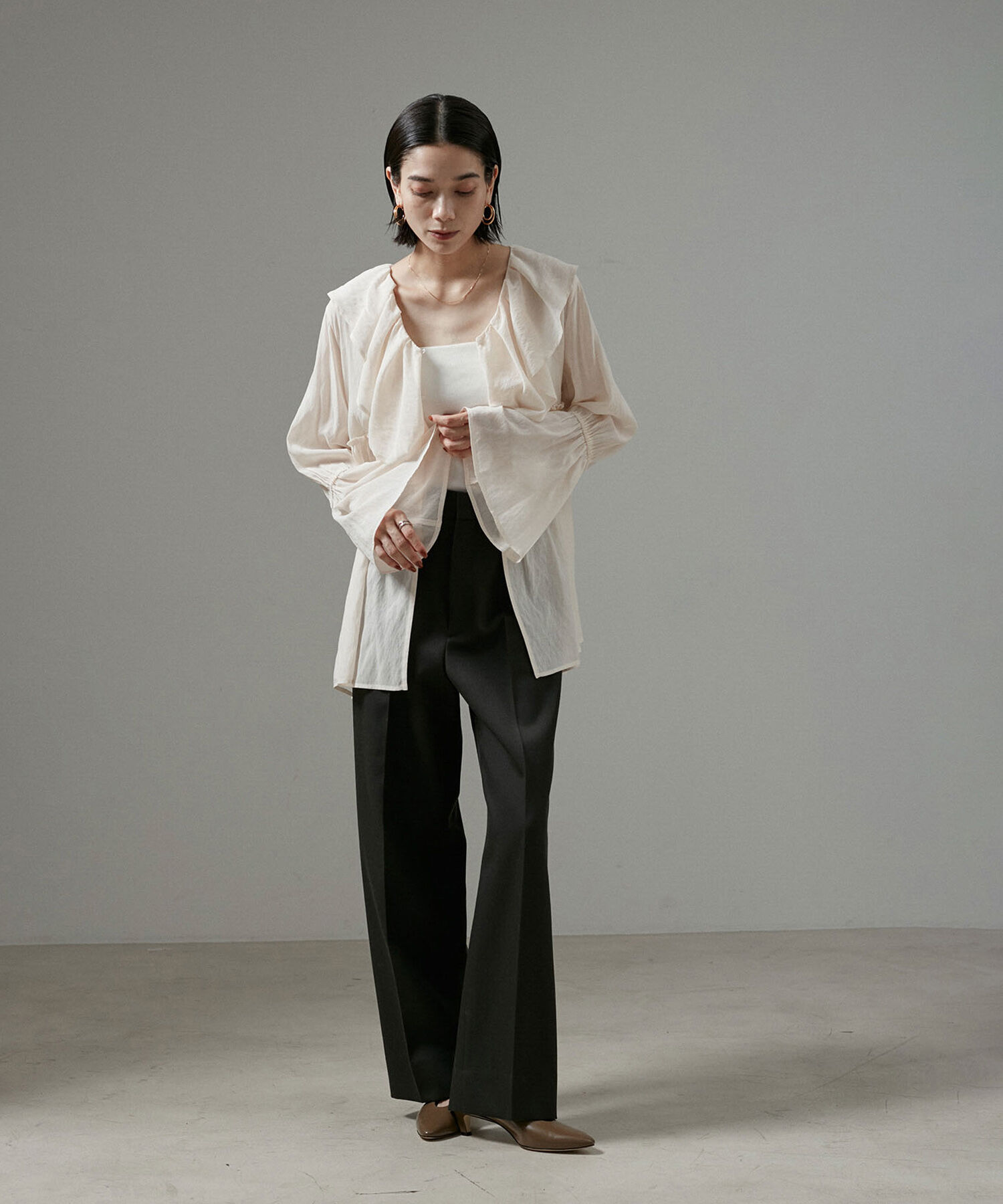 SALON adam et rope'「VISTO WOOL GABA ストレートワイドパンツ」|スラックス|