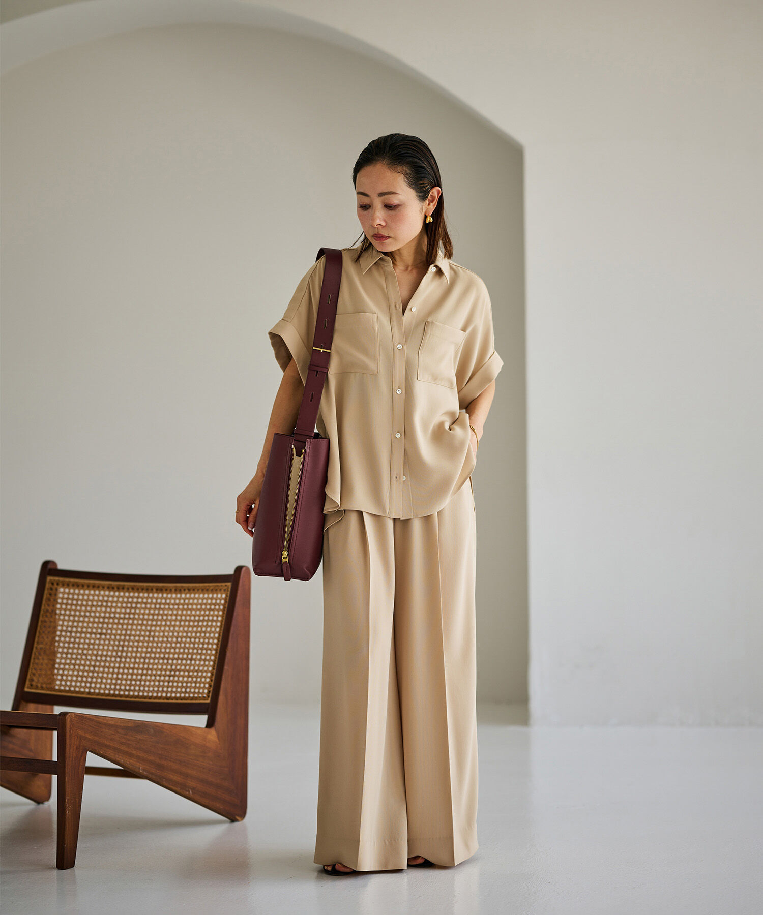 E'POR「【E'POR】Y BAG Shoulder Medium（サイドジップショルダーバッグ）【WEB限定/一部店舗限定】【メディア掲載」|ショルダー・メッセンジャー|