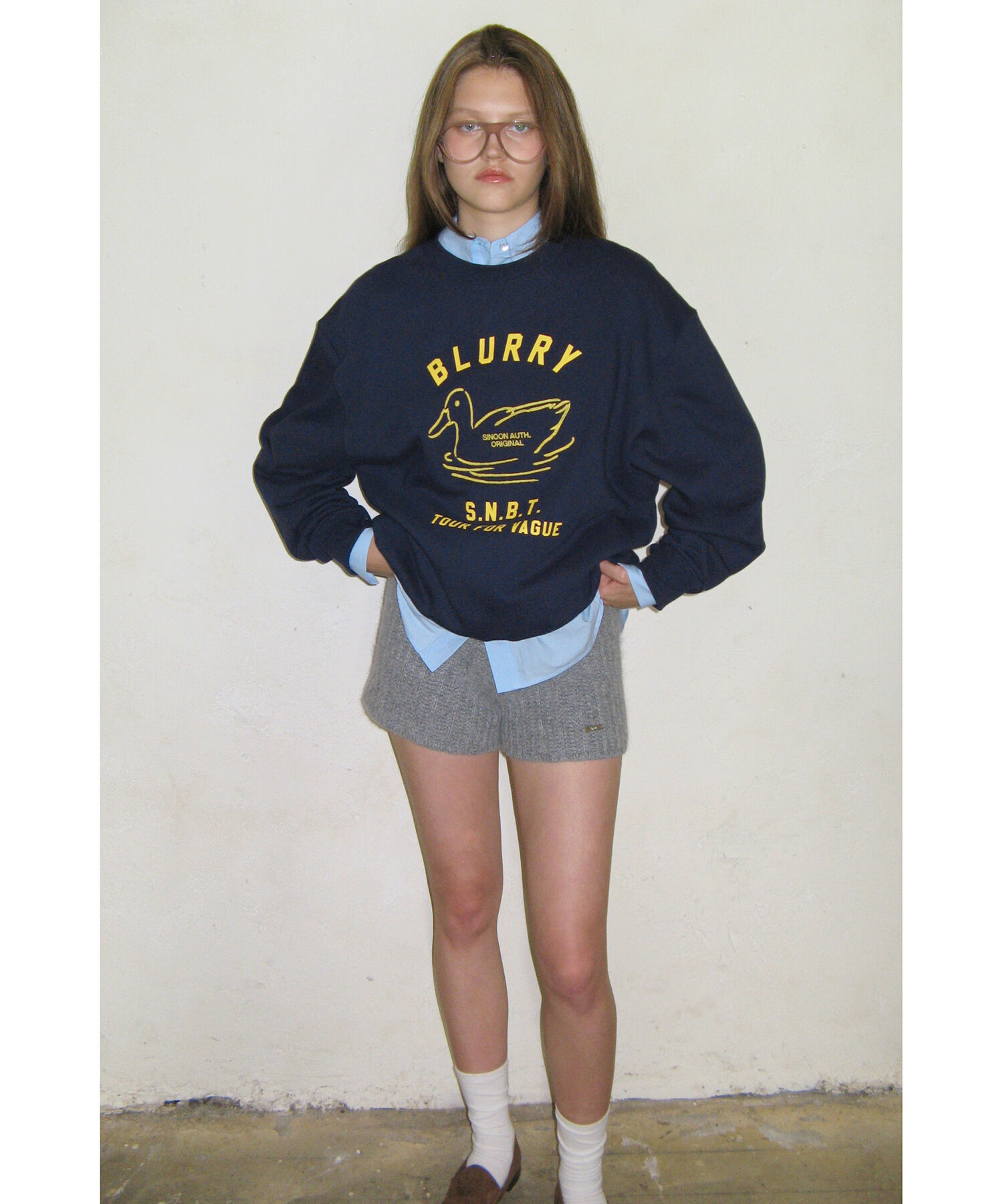 VIS「【韓国人気ブランド/sinoon】プリントスウェットプルオーバー【洗える】」|スウェット・ジャージ|