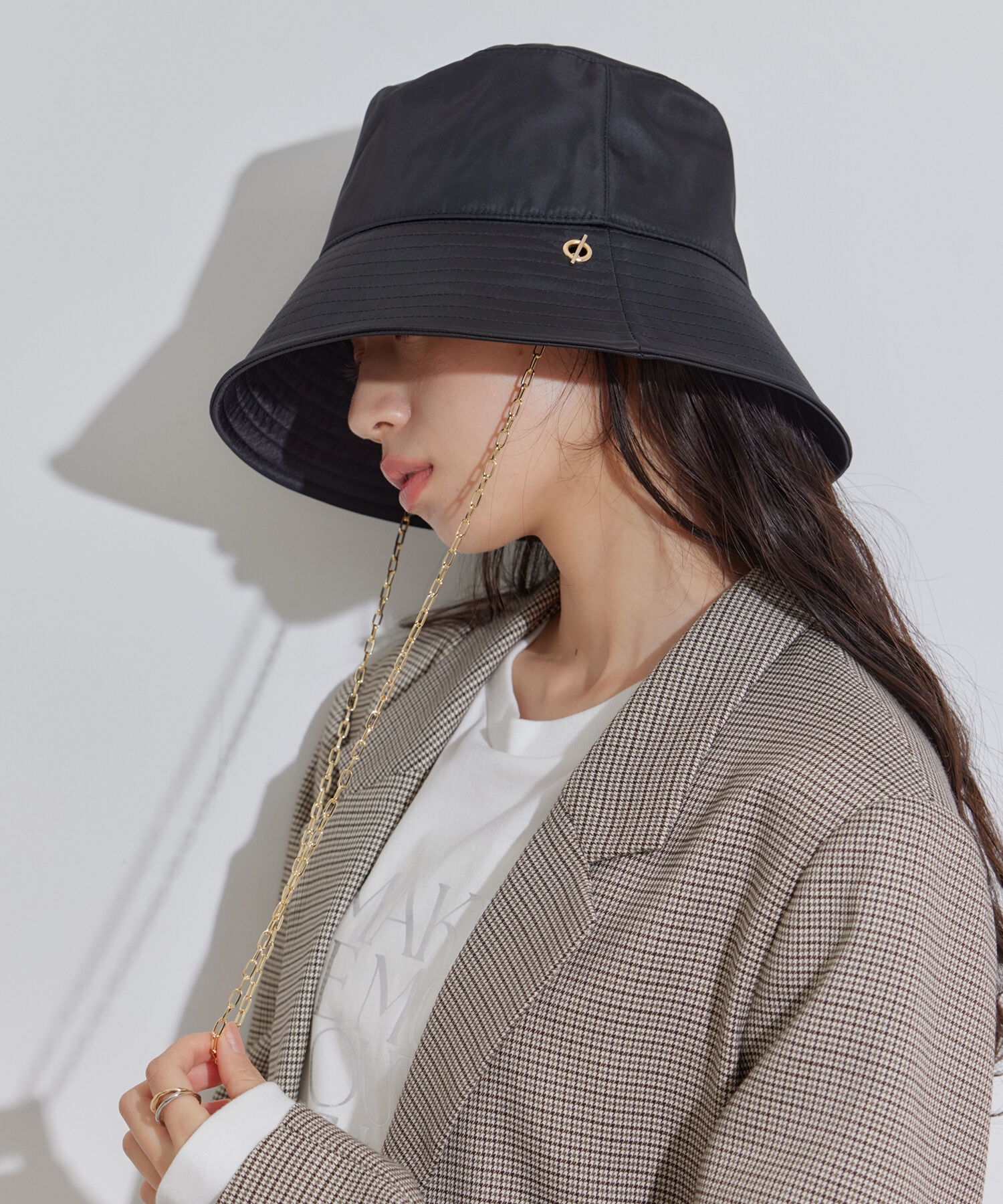 VIS「【吸水速乾】チェーン付つば広バケットハット」|ハット|