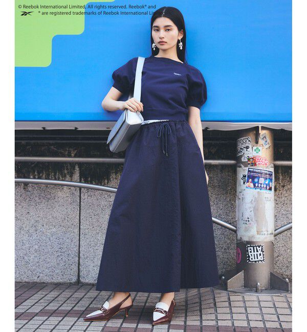 VIS「【Reebok】VIS別注ロゴベルトフレアースカート」|スカート|