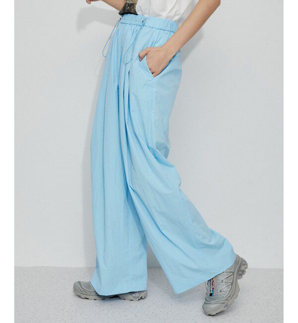 ADAM ET ROPE'「撥水ナイロンイージーパンツ」|チノ|