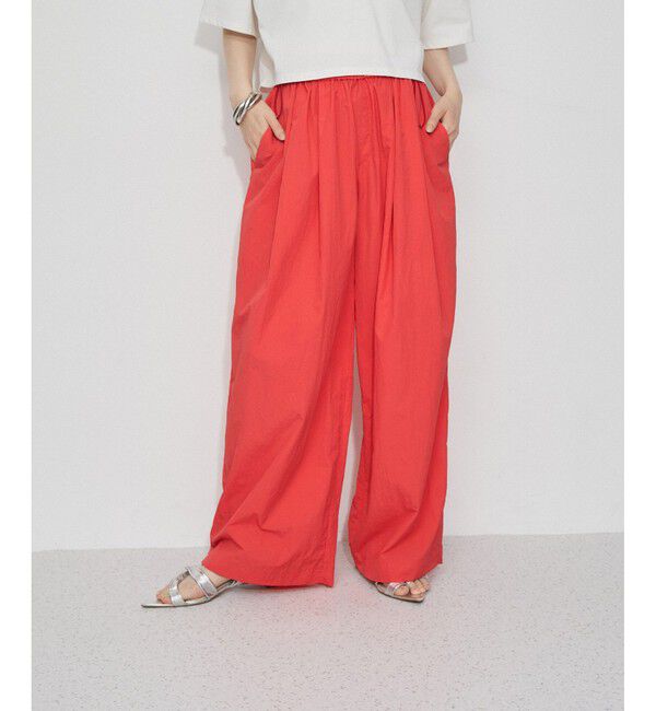 ADAM ET ROPE'「撥水ナイロンイージーパンツ」|チノ|赤メイン