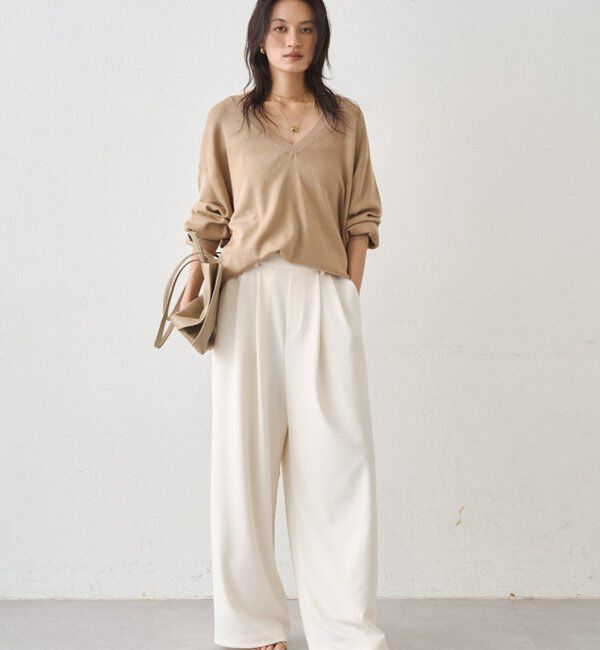  「ディープVニット」|ニット・セーター|