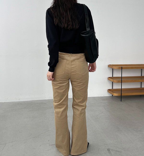  「【新色/レイヤード対応】コーデュロイフレアパンツ」|チノ|