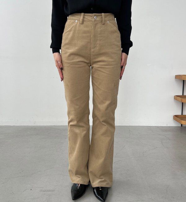  「【新色/レイヤード対応】コーデュロイフレアパンツ」|チノ|
