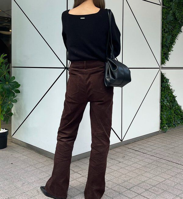  「【新色/レイヤード対応】コーデュロイフレアパンツ」|チノ|