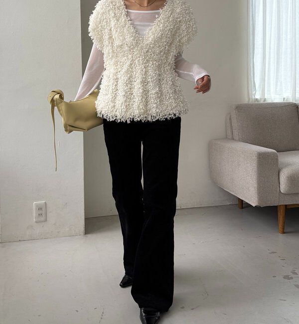  「【新色/レイヤード対応】コーデュロイフレアパンツ」|チノ|