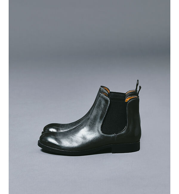 alfredoBANNISTER「【SHOO IN SHOE】カーフレザー チェルシーブーツ / サイドゴアブーツ」|ショートブーツ|グレー