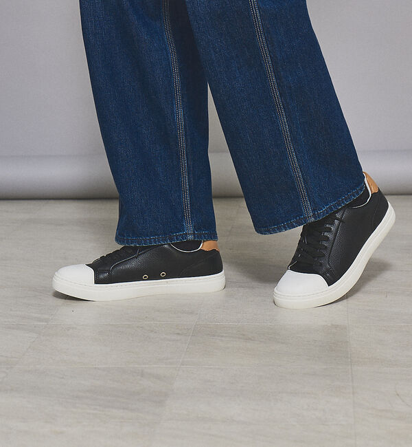 alfredoBANNISTER「【一部店舗＋WEB限定】トゥキャップ 配色切り替え スニーカー」|スニーカー|ブラック