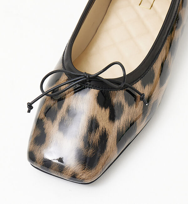 AU BANNISTER「【最高バレエ】スクエアトゥ バレエシューズ」|バレエシューズ|