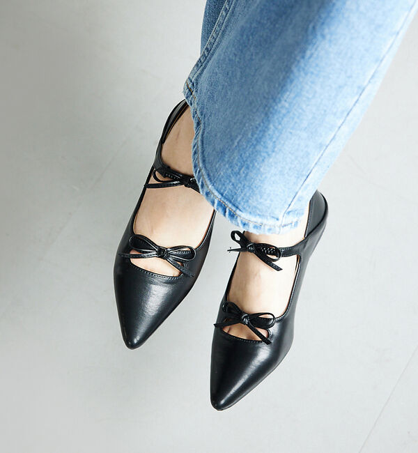 AU BANNISTER「【販売店舗限定】ダブルリボンポインテッドパンプス」|パンプス|ブラック