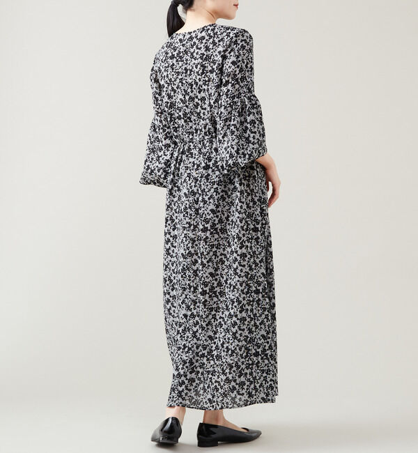 TIARA「ストライプフラワープリントワンピース」|ワンピース|