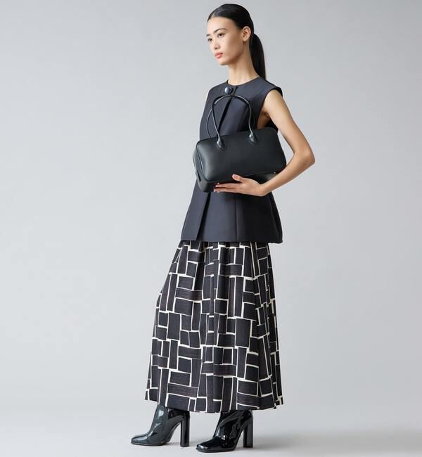 TIARA「ブラッシュマークプリントアシンメトリータックスカート」|スカート|