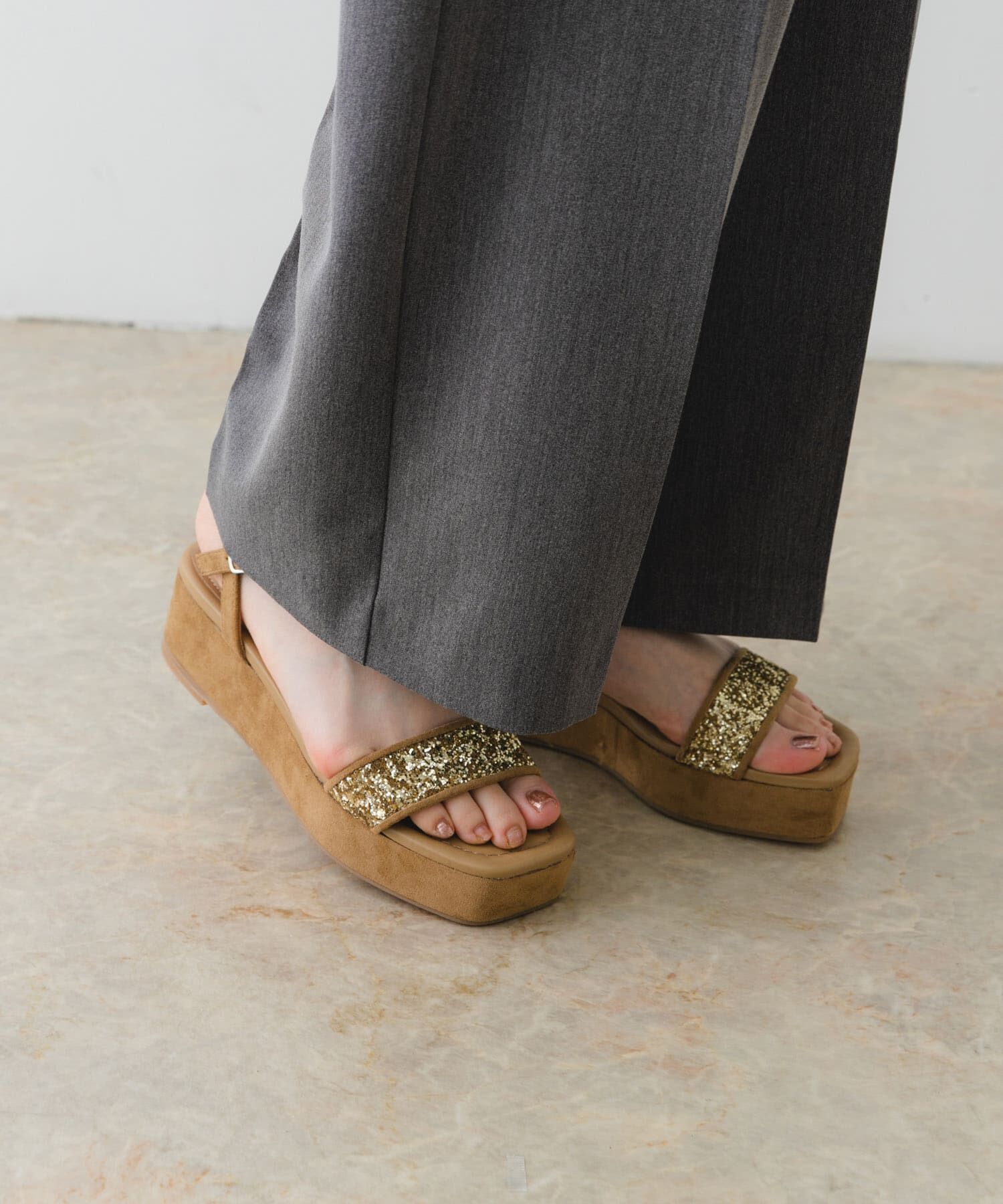 RODE SKO「グリッターアンクルサンダル」|サンダル|