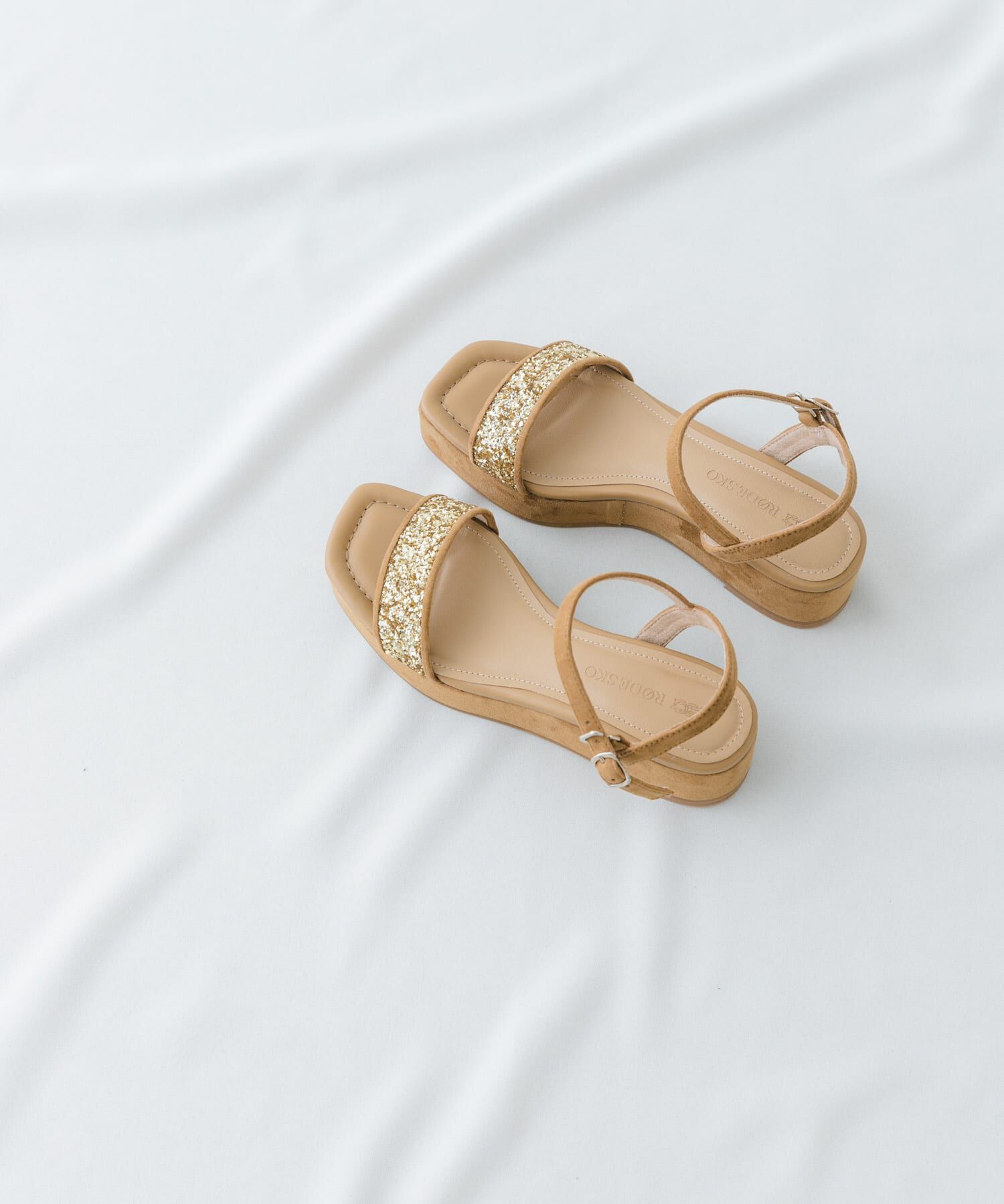 RODE SKO「グリッターアンクルサンダル」|サンダル|