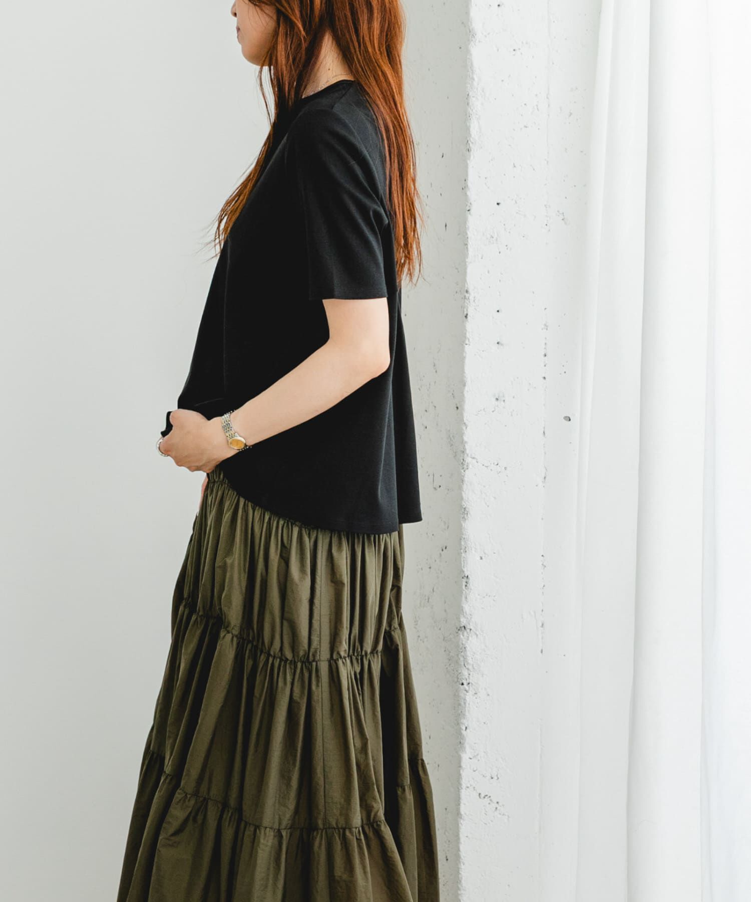 URBAN RESEARCH ROSSO「『UR TECH』F by ROSSO　UVCUTバックオープンフレアTシャツ」|Tシャツ・カットソー|