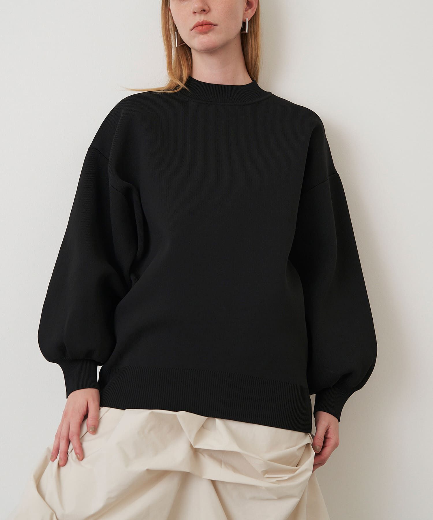URBAN RESEARCH ROSSO「ELENDEEK　FORM SLEEVE OVER KNIT」|ニット・セーター|ブラック