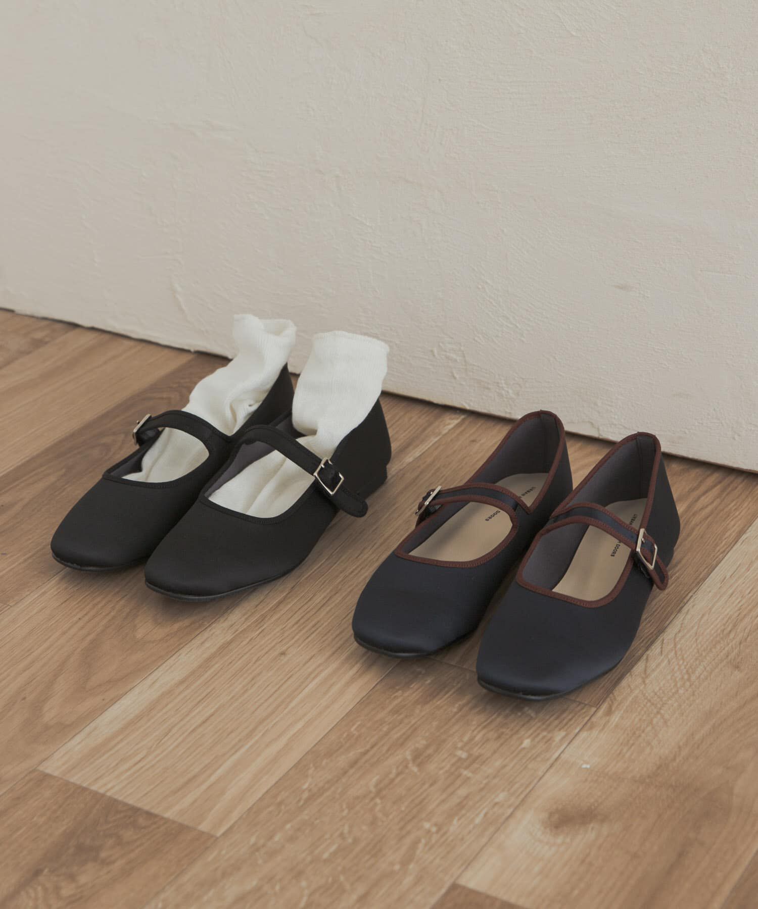 URBAN RESEARCH DOORS「サテンメリージェーン」|パンプス|