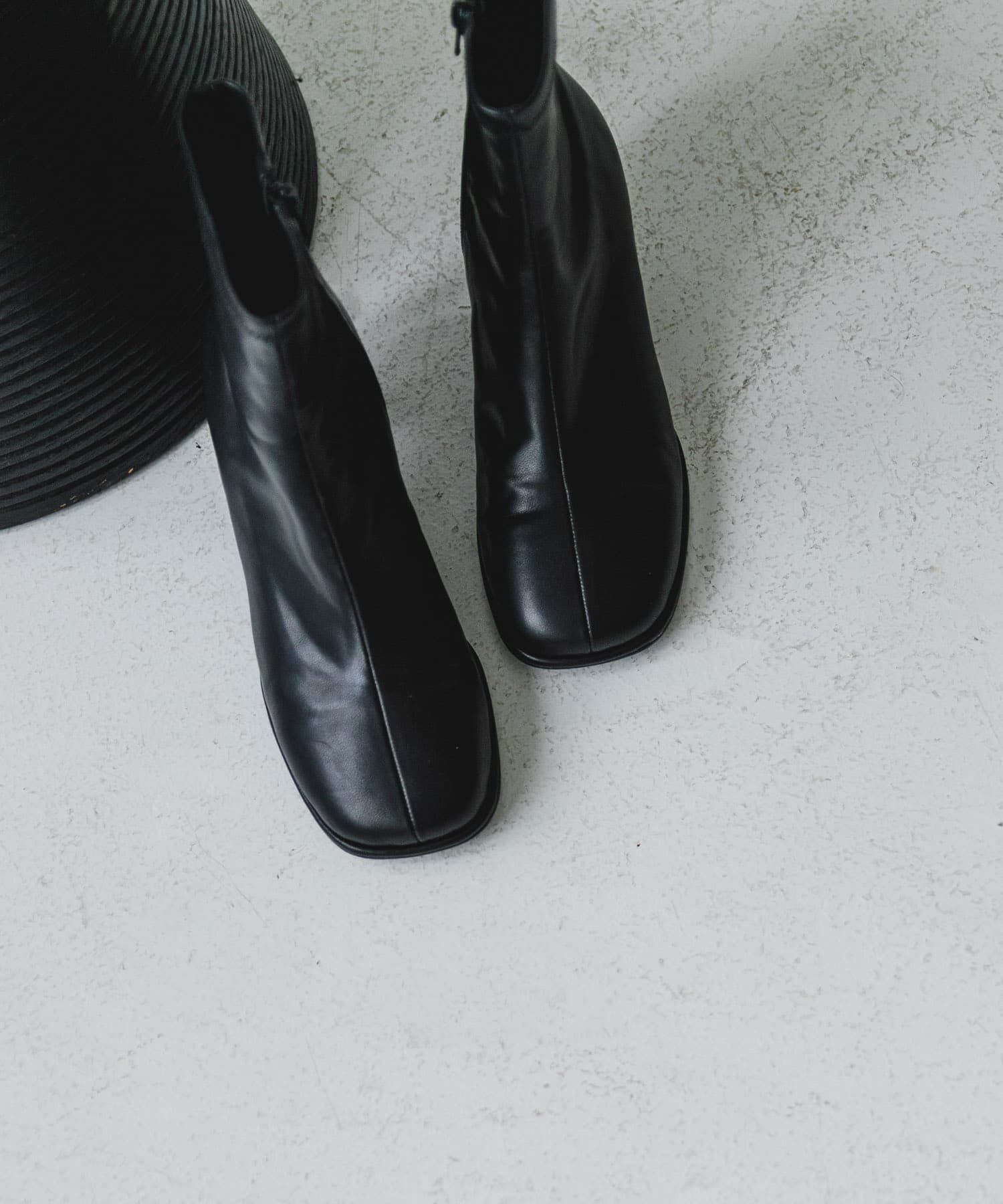 RODE SKO「キトゥンヒールブーツ」|ショートブーツ|