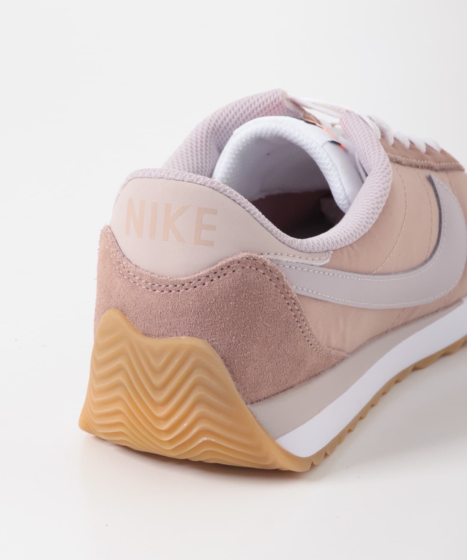 URBAN RESEARCH DOORS「NIKE　パシフィック」|スニーカー|