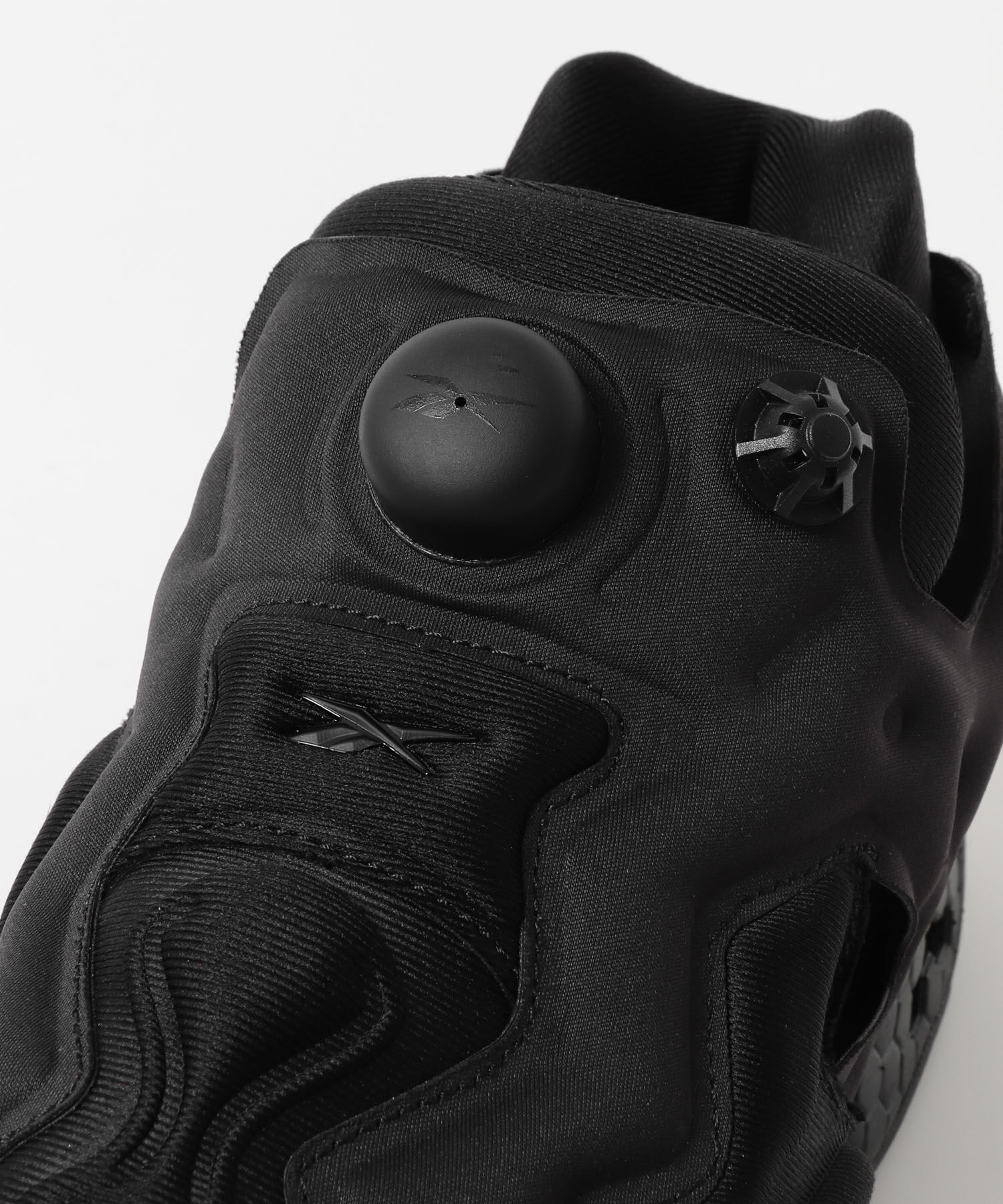 URBAN RESEARCH「REEBOK　INSTAPUMP SLIVER」|スニーカー|