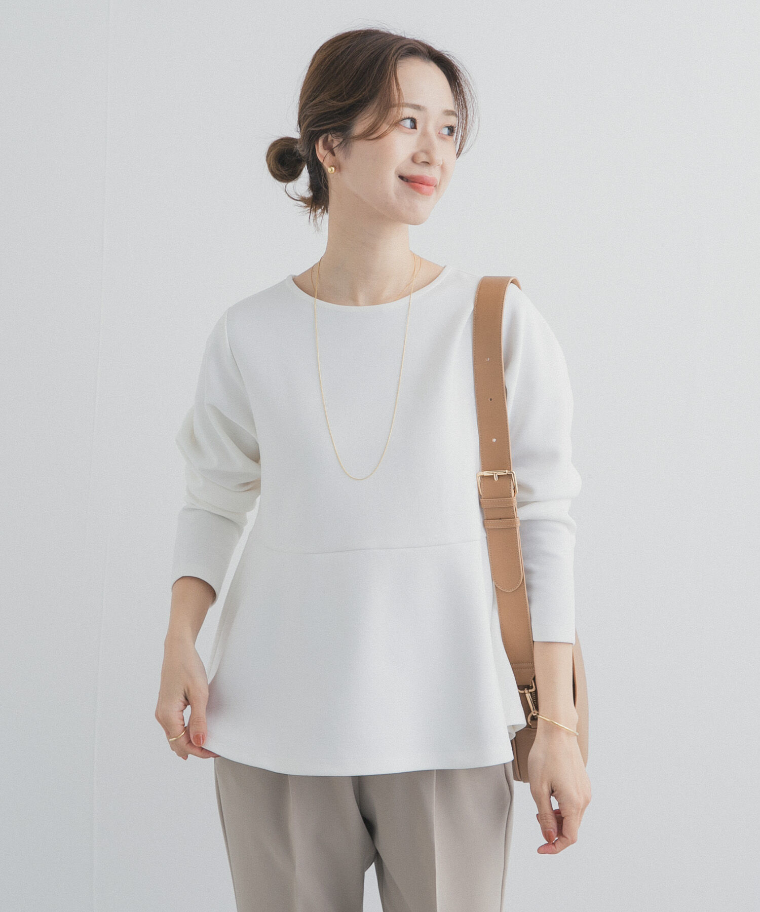 URBAN RESEARCH DOORS「ポンチペプラムプルオーバー」|Tシャツ・カットソー|