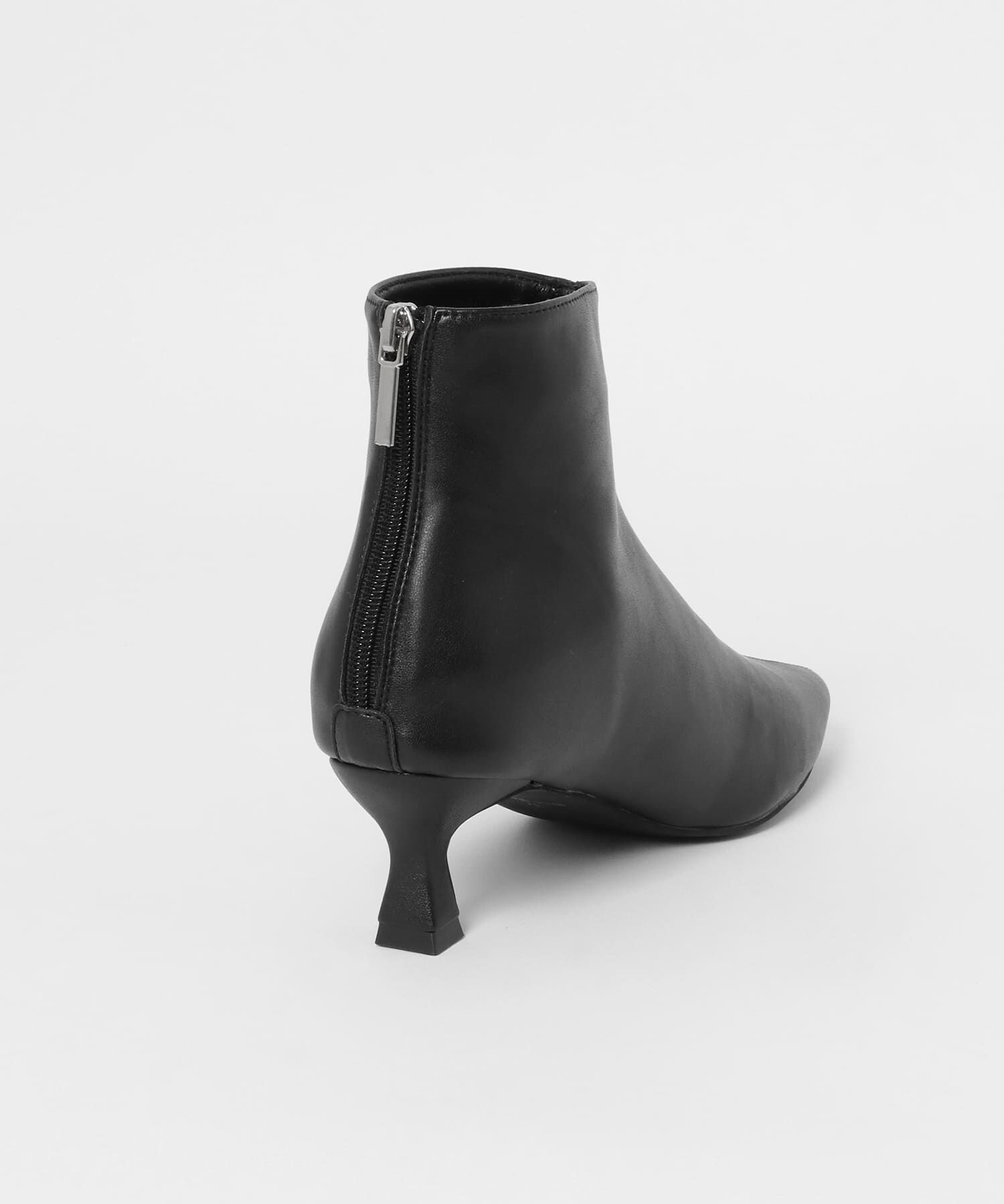  「ポインテッドトゥストレッチブーティー」|ショートブーツ|