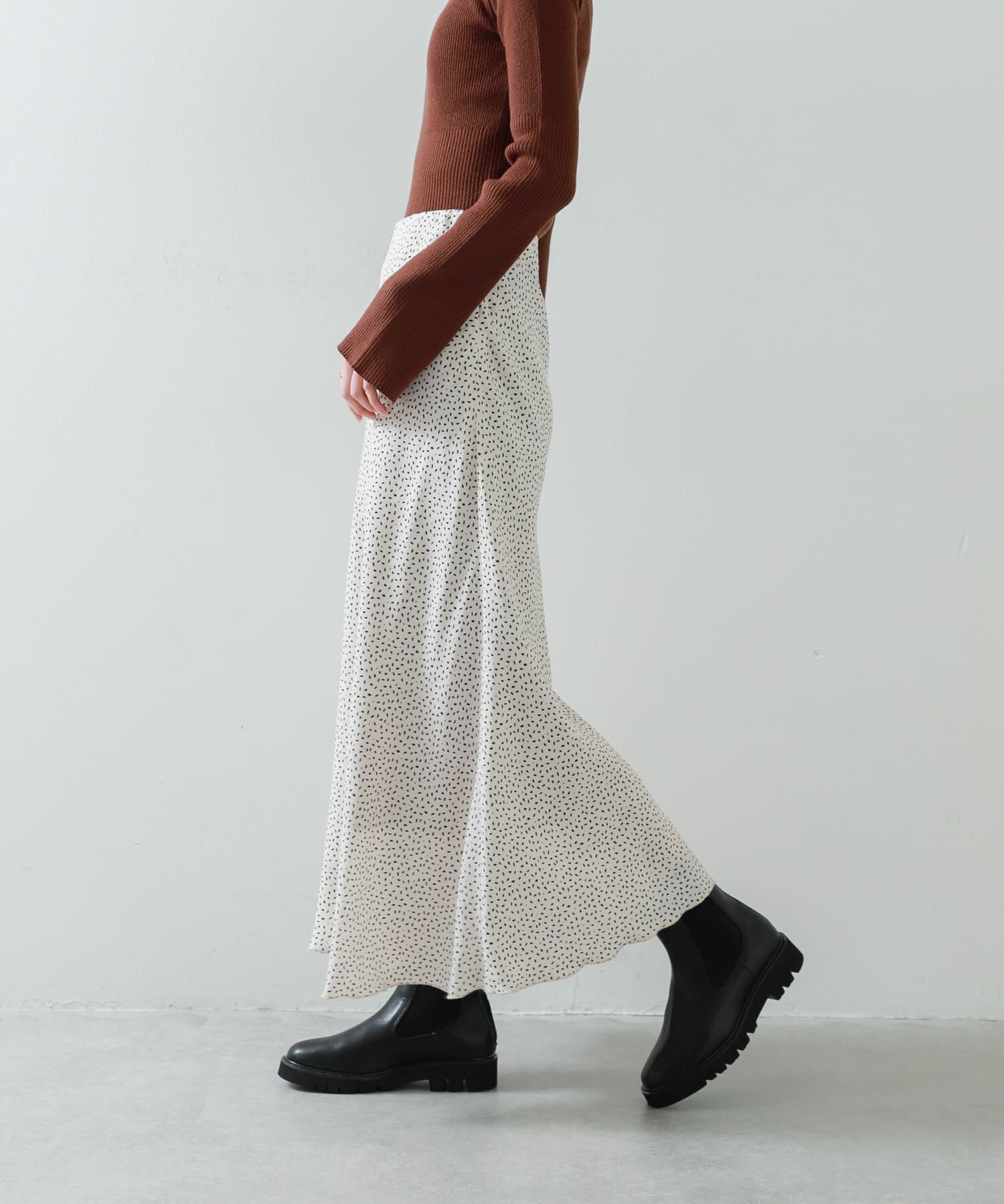 SENSE OF PLACE by URBAN RESEARCH「ドットナロースカート」|スカート|