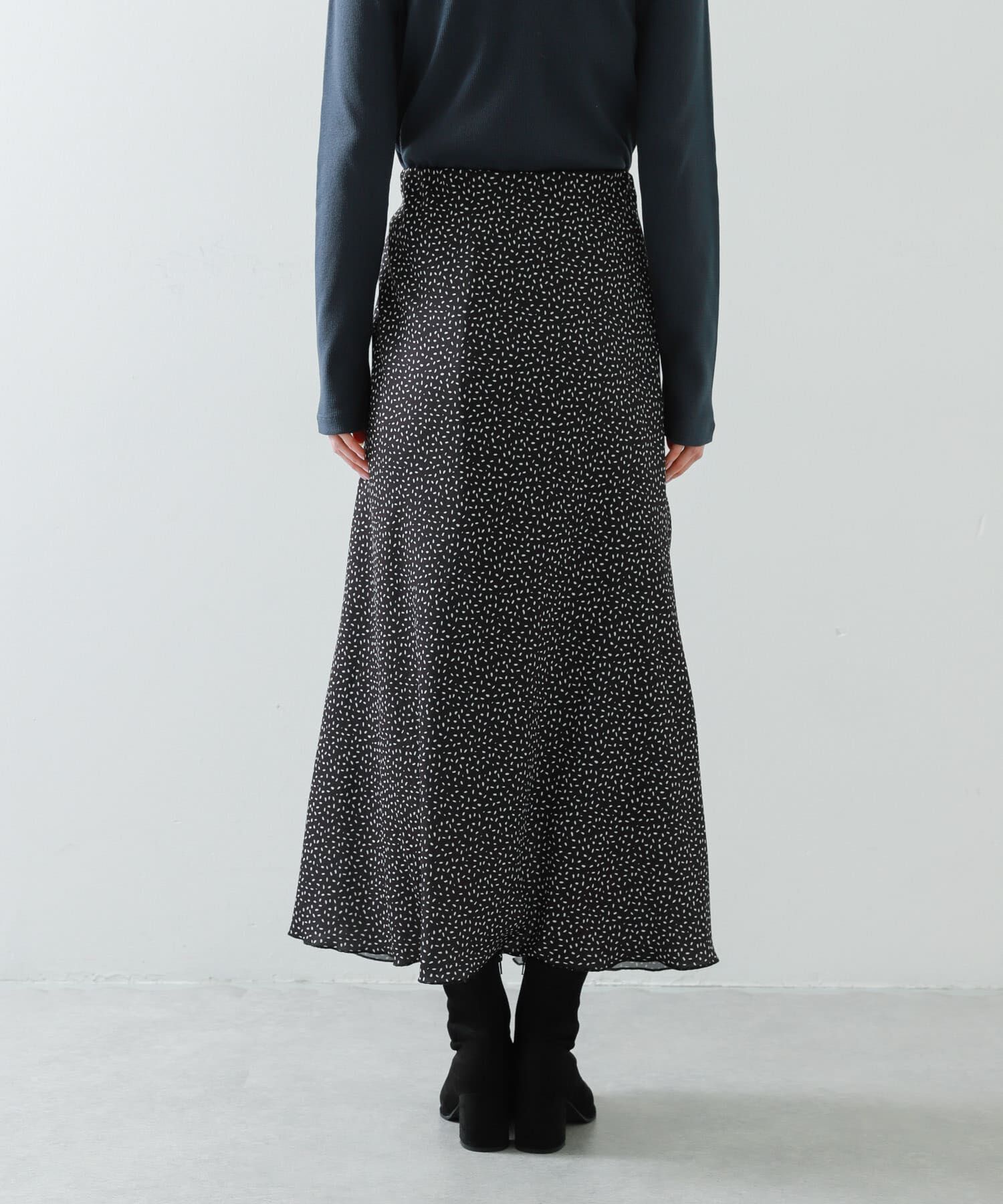 SENSE OF PLACE by URBAN RESEARCH「ドットナロースカート」|スカート|