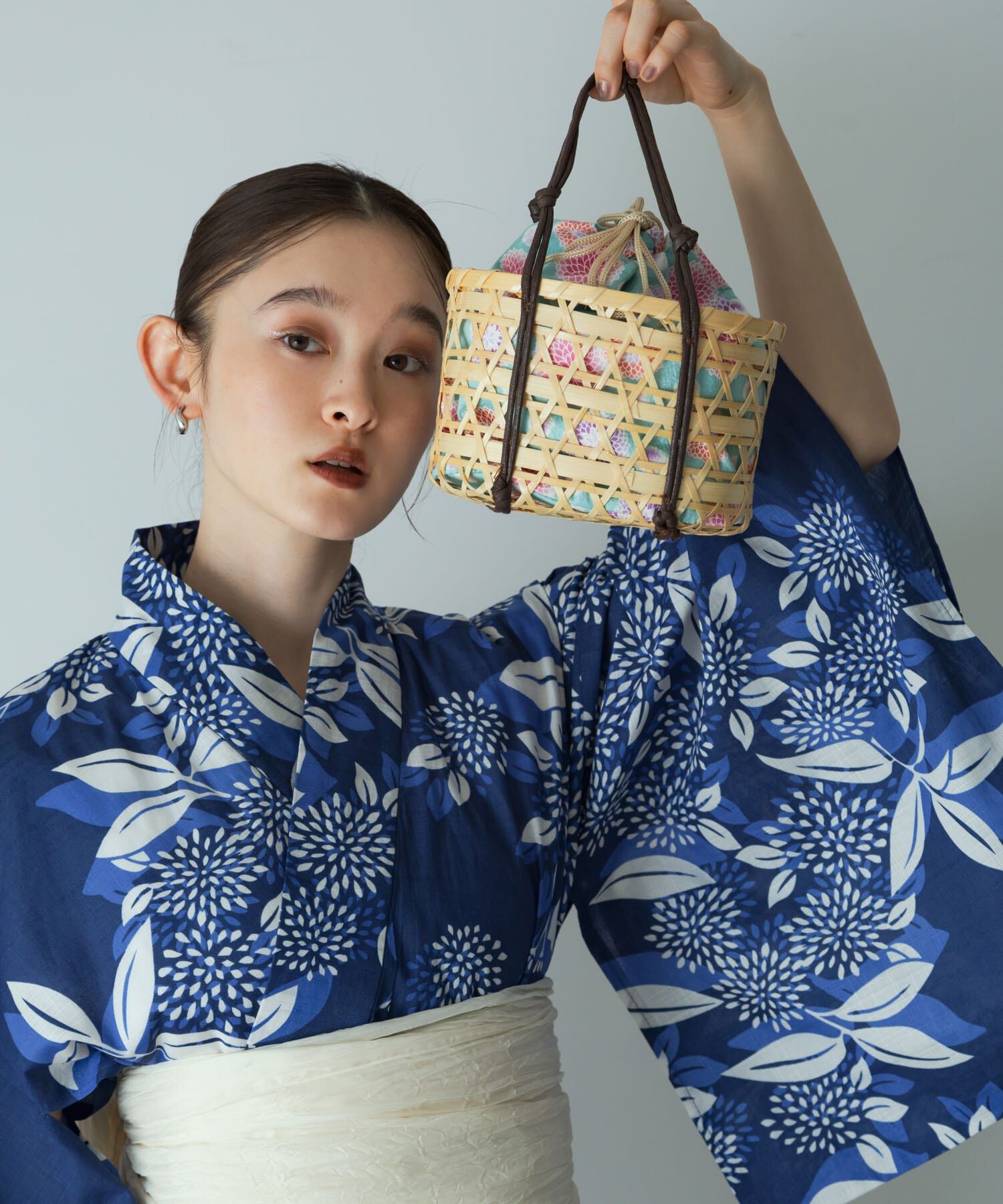 SENSE OF PLACE by URBAN RESEARCH「カゴキンチャクバッグA」|かごバッグ|