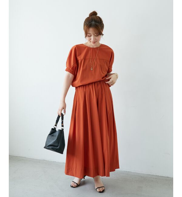  「《接触冷感》ナイロンストレッチスリーブタックブラウス」|シャツ・ブラウス|