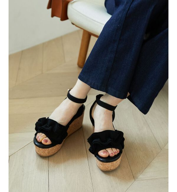 MAJESTICLEGON「フカフカフリルサンダル」|サンダル|