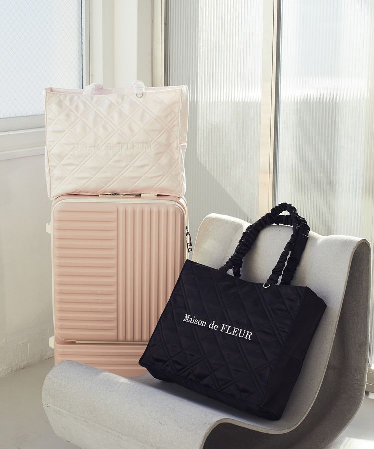 Maison de FLEUR「ギャザーハンドルキルティングキャリーオンバッグ」|トートバッグ|