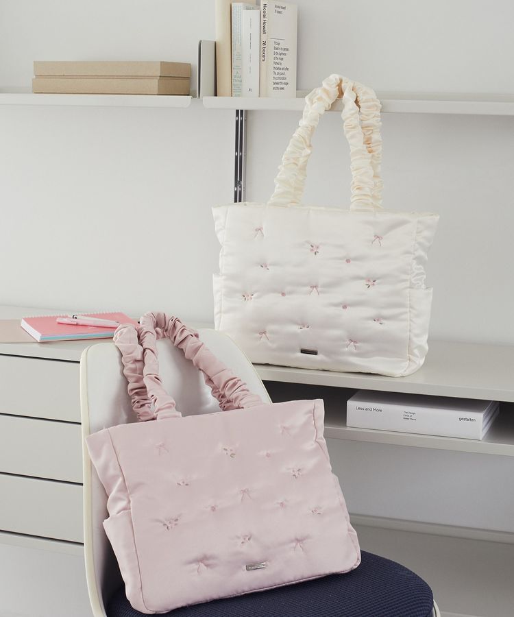 Maison de FLEUR「ローズリボン刺繍パファートートバッグ」|トートバッグ|