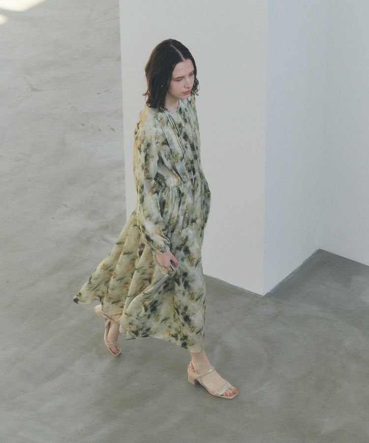 YECCA VECCA「ぼかしフラワー柄ワンピース」|ワンピース|