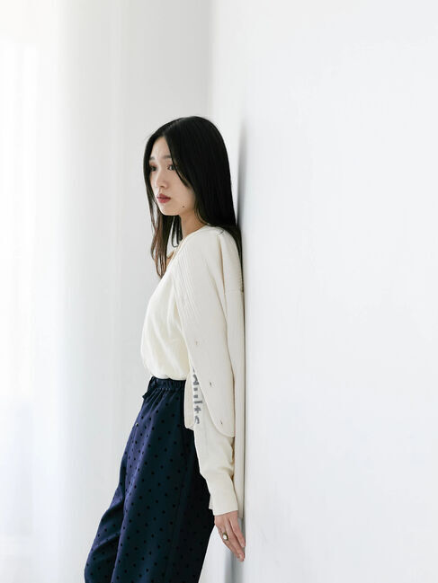 Samansa Mos2 blue「◎袖ロゴニットプルオーバー」|ニット・セーター|