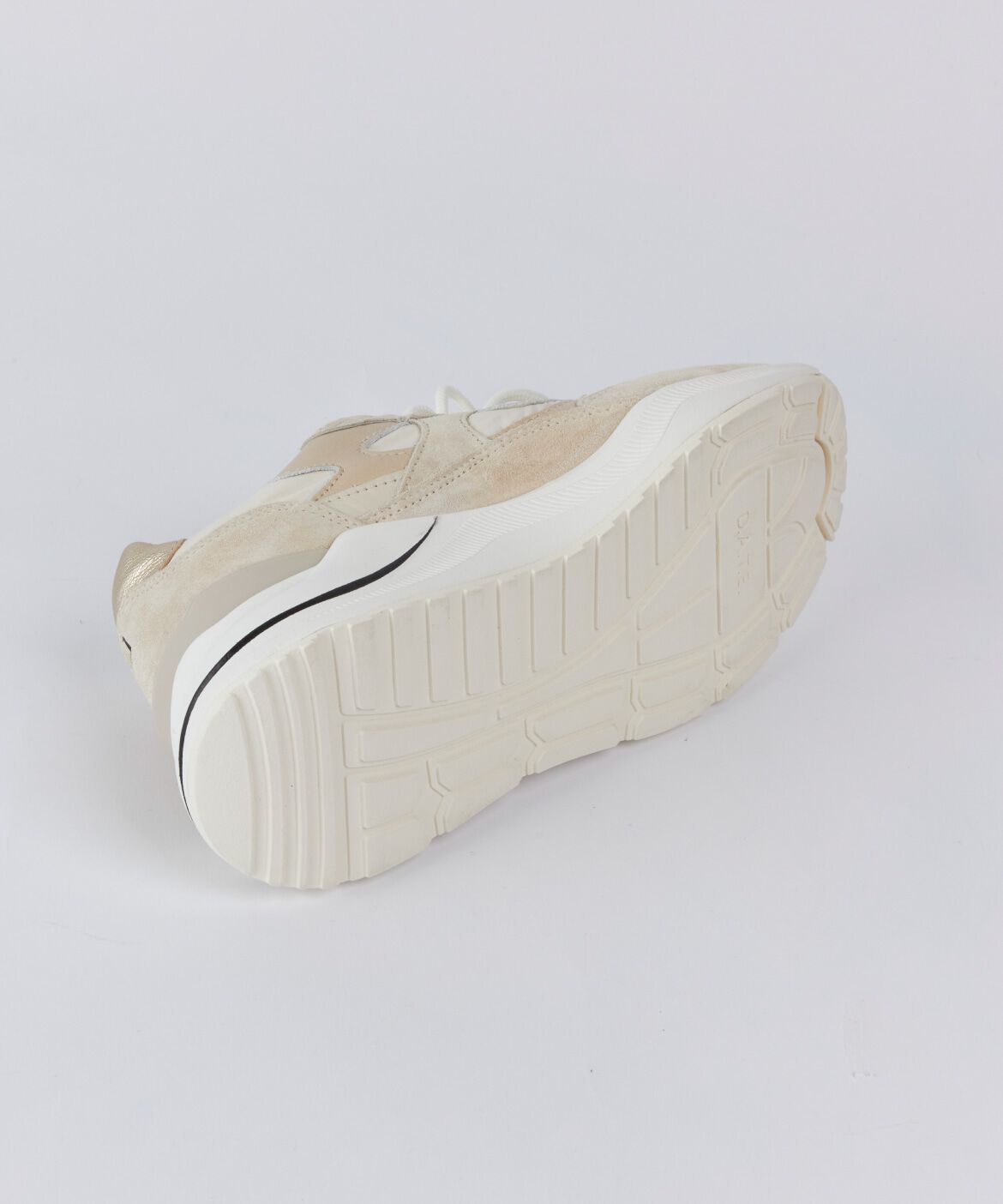 INED「FG SHINY BEIGEスニーカー《D.A.T.E.》」|スニーカー|