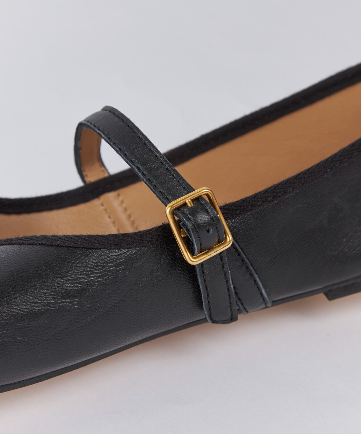 INED「バレーシューズ ADELE《SPELTA》」|その他|