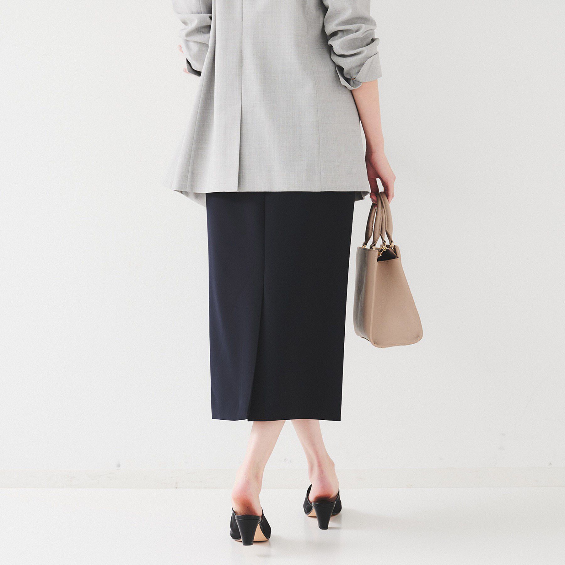 UNTITLED「【後ろウエストゴム/洗える】ストレッチ ナロースカート」|スカート|